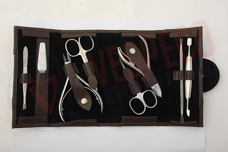 Manicure Pedicure Kits 
